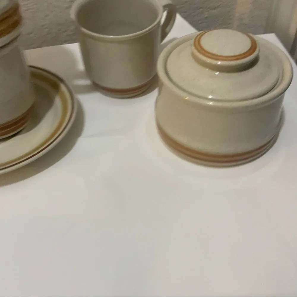 Vintage Japan Stoneware Set salad bowl creamer sugar bowl cups suacers G10